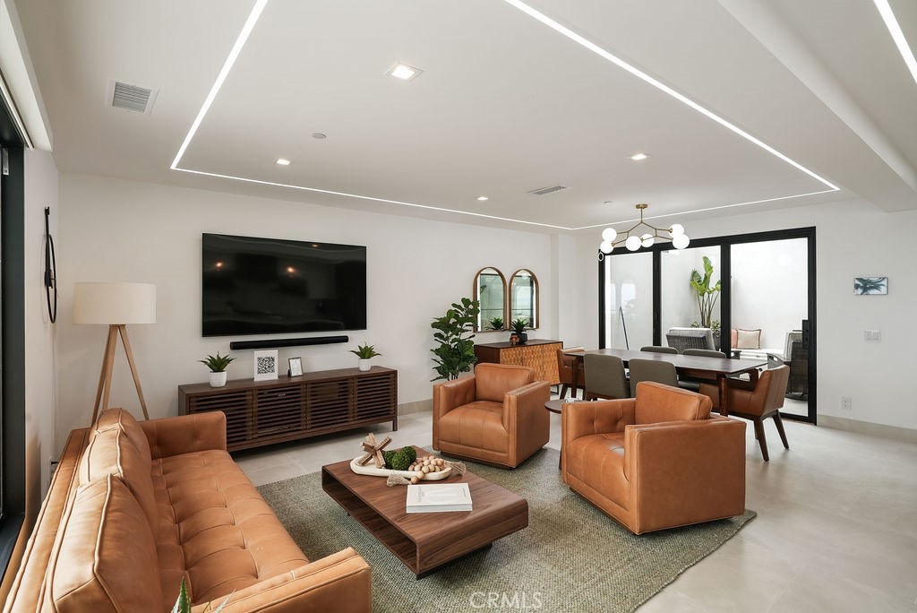 Corona del Mar South of PCH (CDMS) - Residential Lease