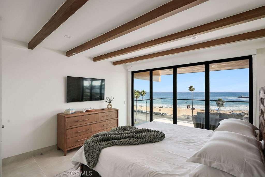 Corona del Mar South of PCH (CDMS) - Residential Lease