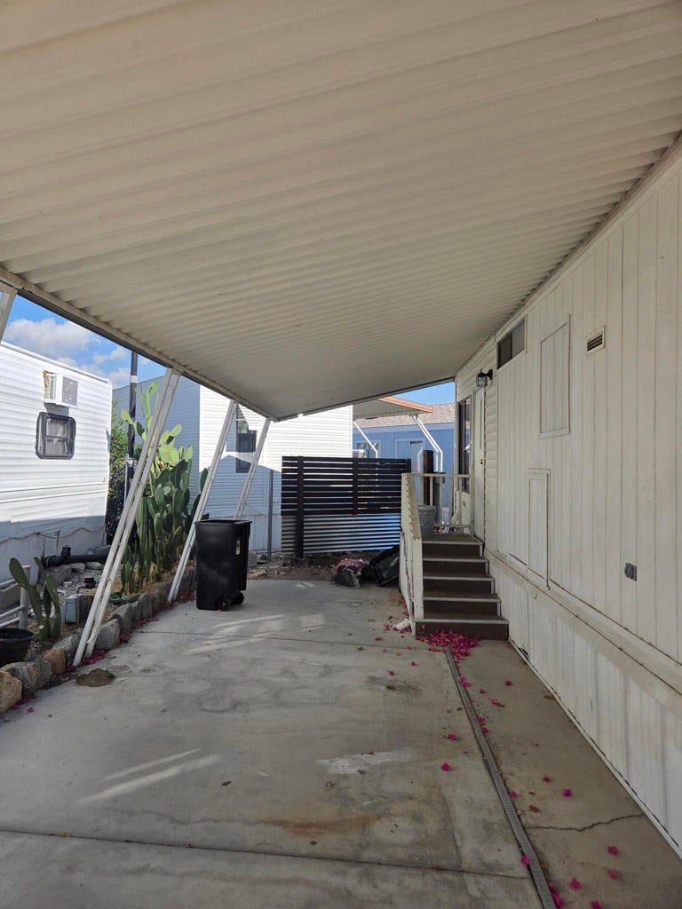 69530 Dillon Road 27