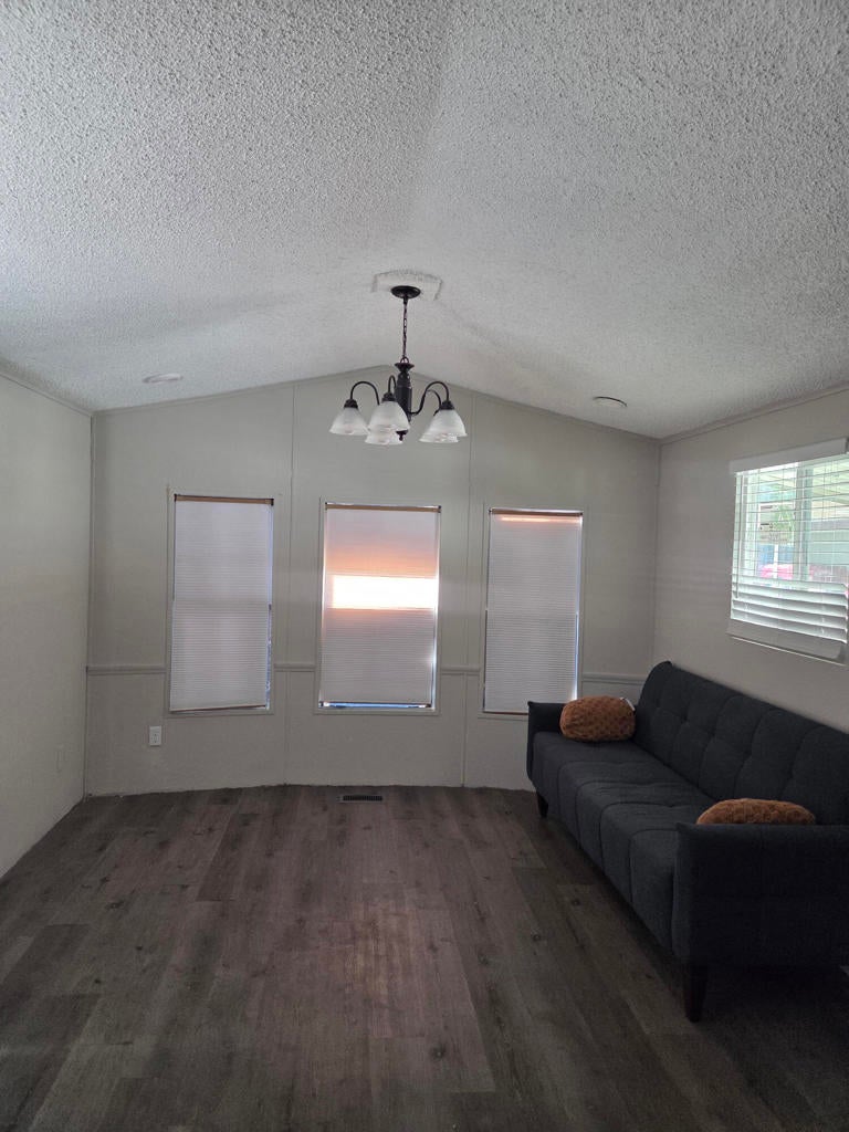 69530 Dillon Road 27