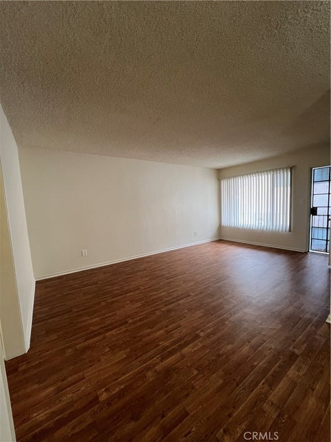 Photo of 535 E Hazel ST #6, Inglewood, CA 90302 (MLS # DW26141325)