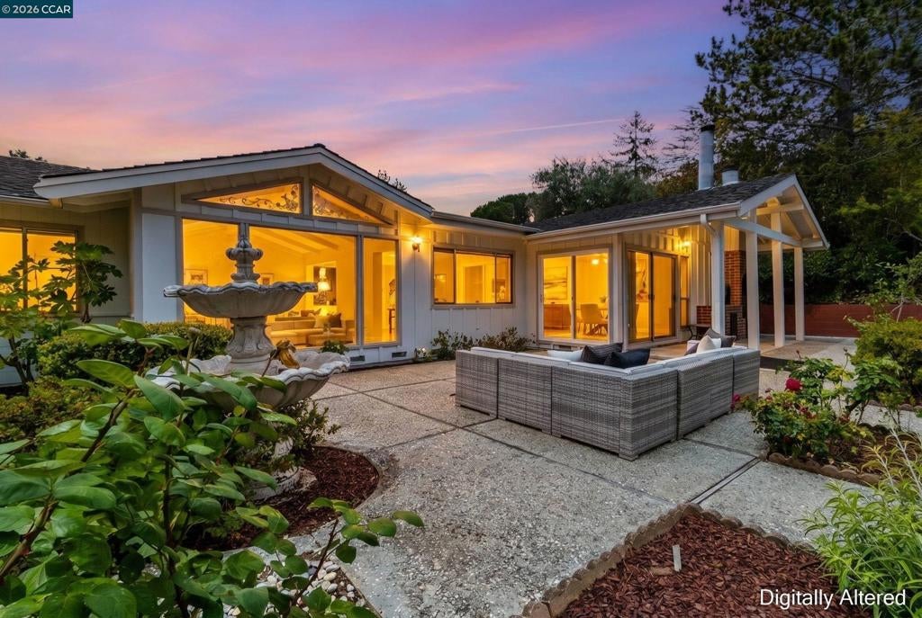 61 Sullivan Dr Dr, Moraga CA 94556