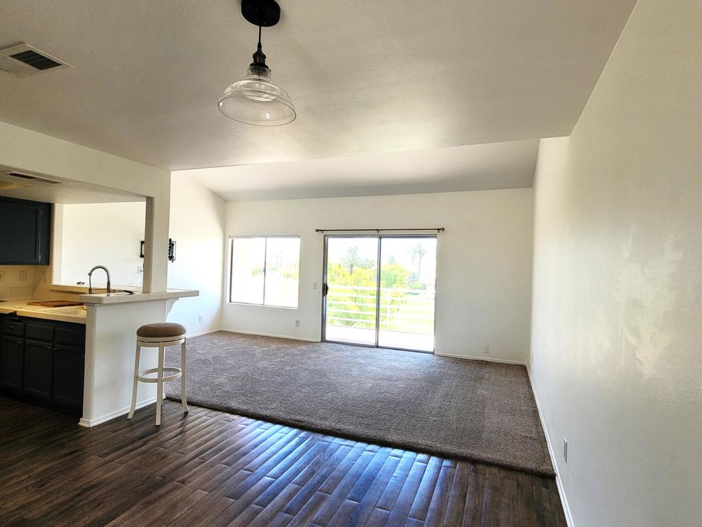 Palm Royale - Residential