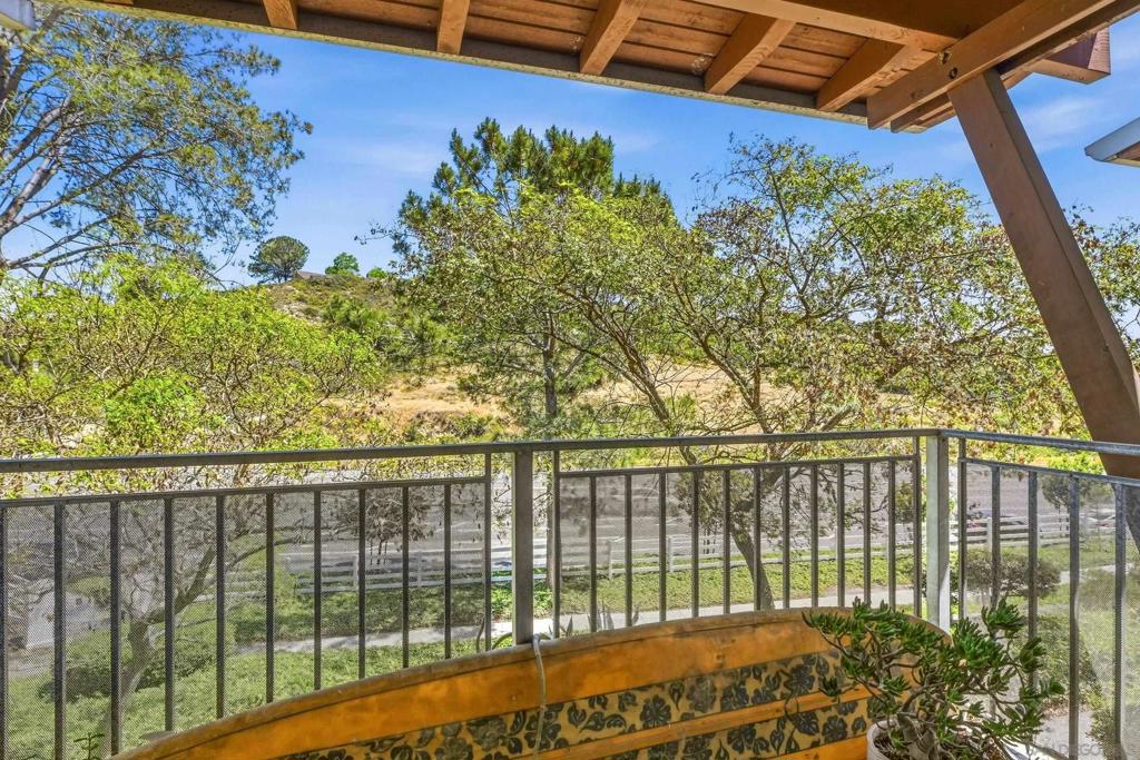 1650 S El Camino Real 204