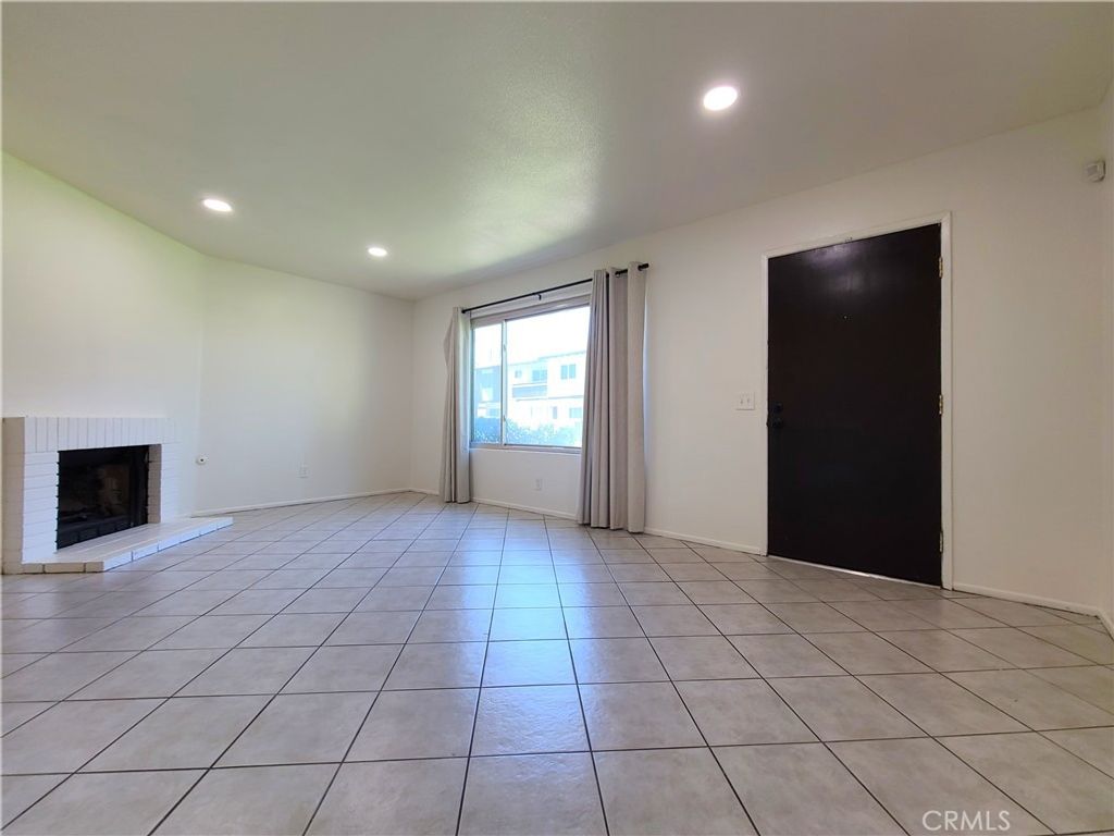 Photo of 1077 S Santo Antonio Drive #57, Colton, CA 92324 (MLS # IG25245293)
