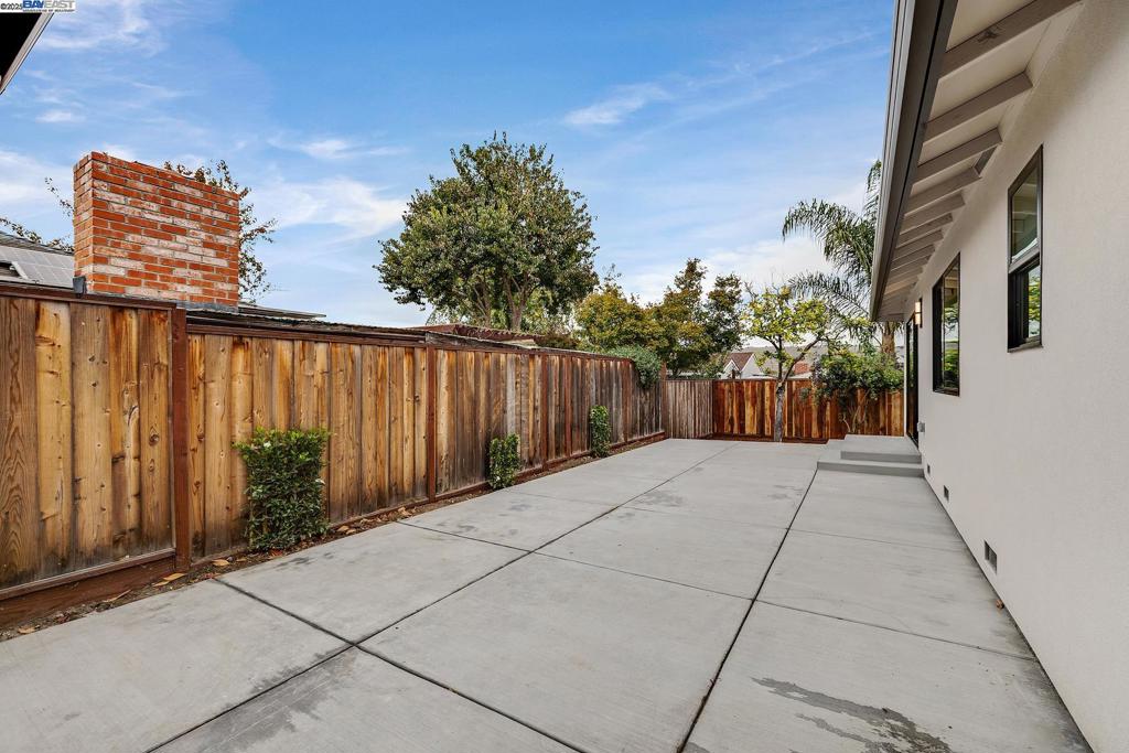 MISSION DISTRICT - Residential