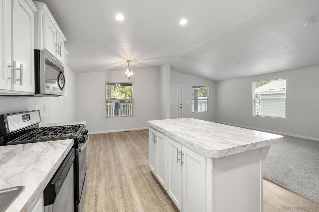 22899 Byron Rd SPC 78