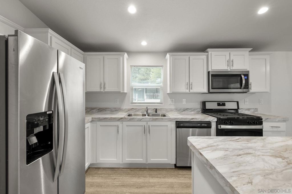 22899 Byron Rd SPC 78