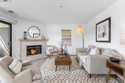 Photo of 21103 Gary Dr Dr #303, Hayward, CA 94546 (MLS # 41106643) Photo of 21103 Gary Dr Dr #303, Hayward, CA 94546 (MLS # 41106643)