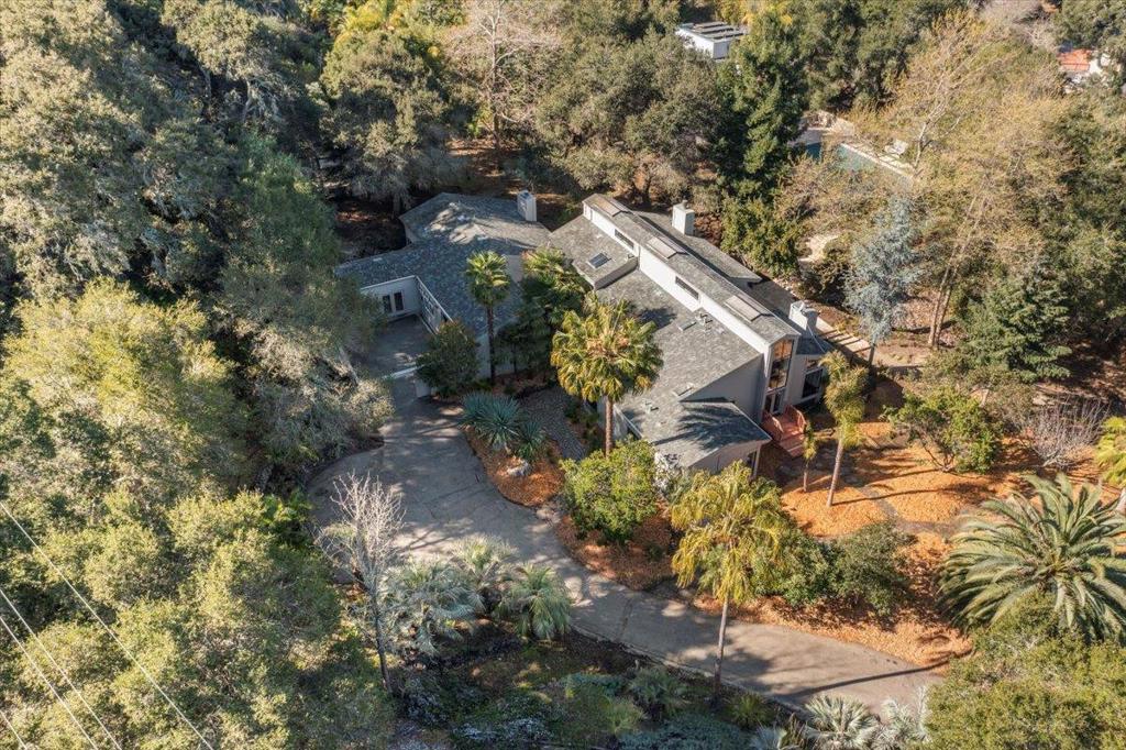 28140 Story Hill Lane