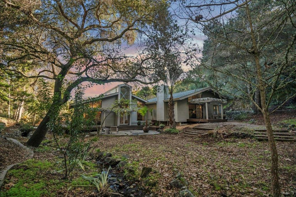 28140 Story Hill Lane