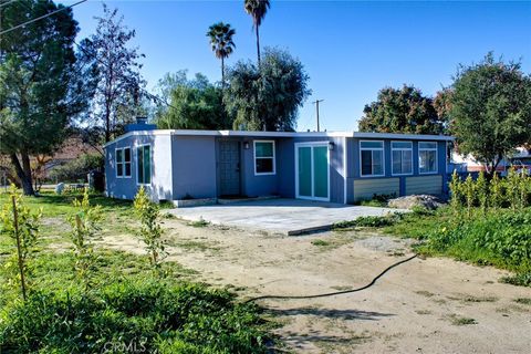 Photo of 26917 Yale St St, Hemet, CA 92544 (MLS # IG26076271)