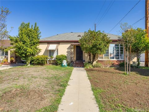 Photo of 1010 N Florence Street, Burbank, CA 91505 (MLS # BB26089168)