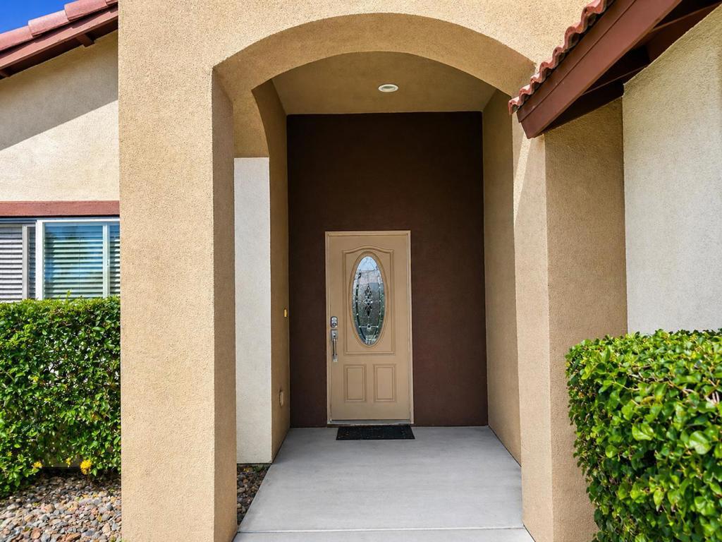 31125 Whispering Palms Trail