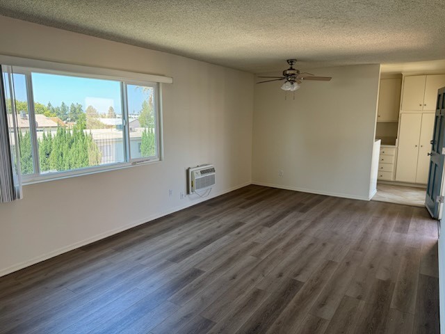 528 E Verdugo