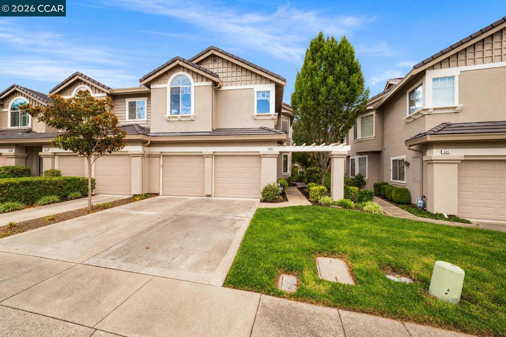 423 Sutton Circle