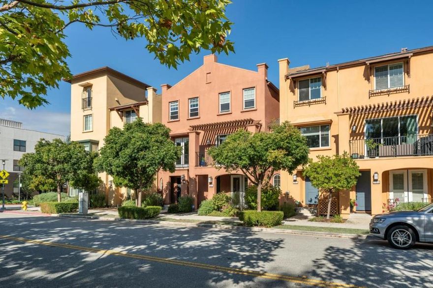 Overlooking beautiful Paddock Park, this 2 bedroom stunning Bay Meadows townhome offers the perfect blend of luxury and lifestyle. The bright, open main level features a chefs kitchen with stainless appliances and a spacious island, flowing into a stylish living area and flexible workspace. Upstairs, the primary suite impresses with dual vanities and a walk-in shower, while the second bedroom includes its own en-suite bath. Enjoy in-unit laundry, ample storage, and central A/C. Ideally located near parks, dining, shopping, Caltrain, and major commuter routes.  367 Derby Avenue delivers modern comfort in one of San Mateos most sought-after neighborhoods.