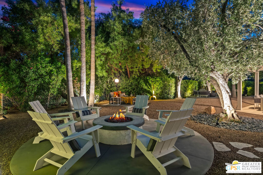 Indian Canyons - Residential