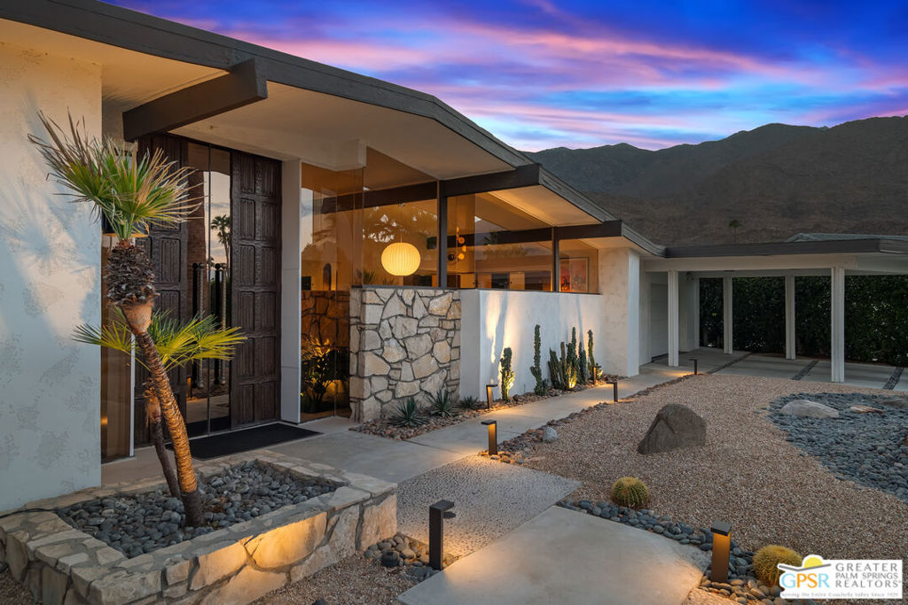 Indian Canyons - Residential