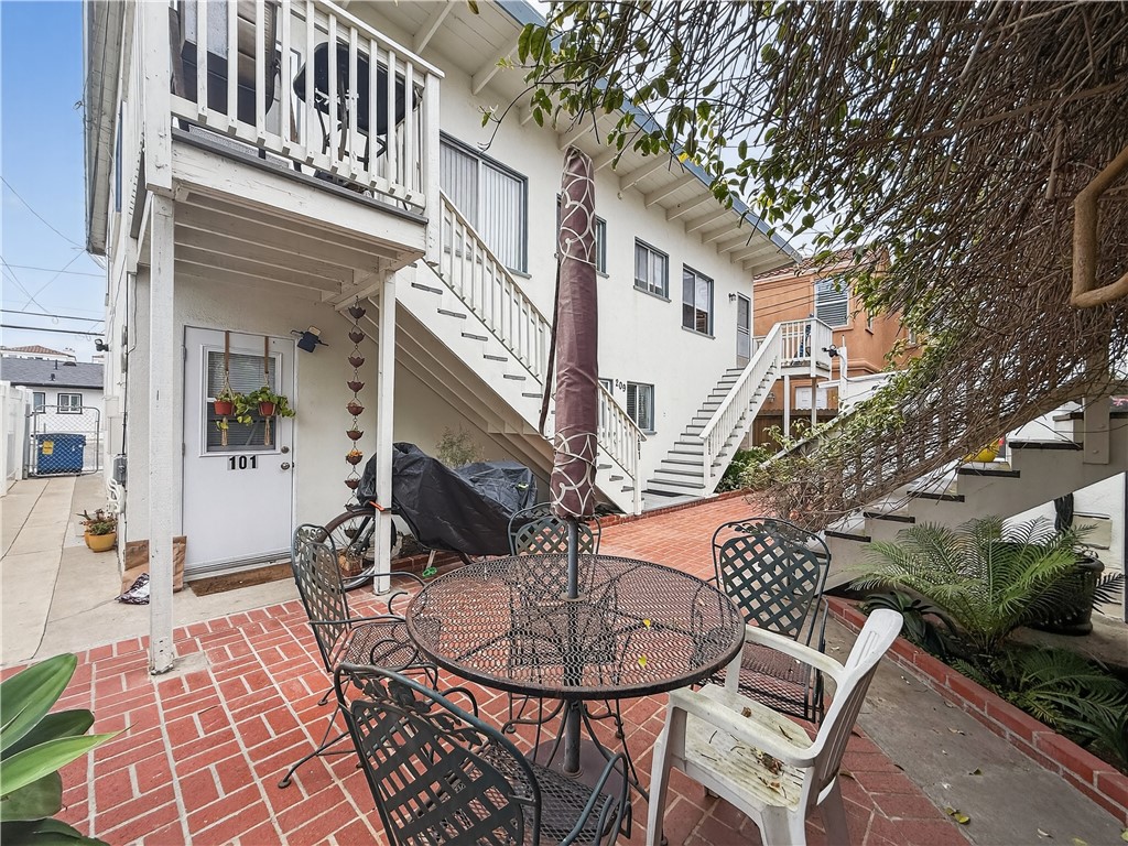 207 Baltimore Avenue