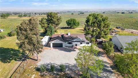 Tiny photo for 7080 Iverson Pl, Paso Robles, CA 93446 (MLS # NS26054957)