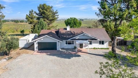 Tiny photo for 7080 Iverson Pl, Paso Robles, CA 93446 (MLS # NS26054957)