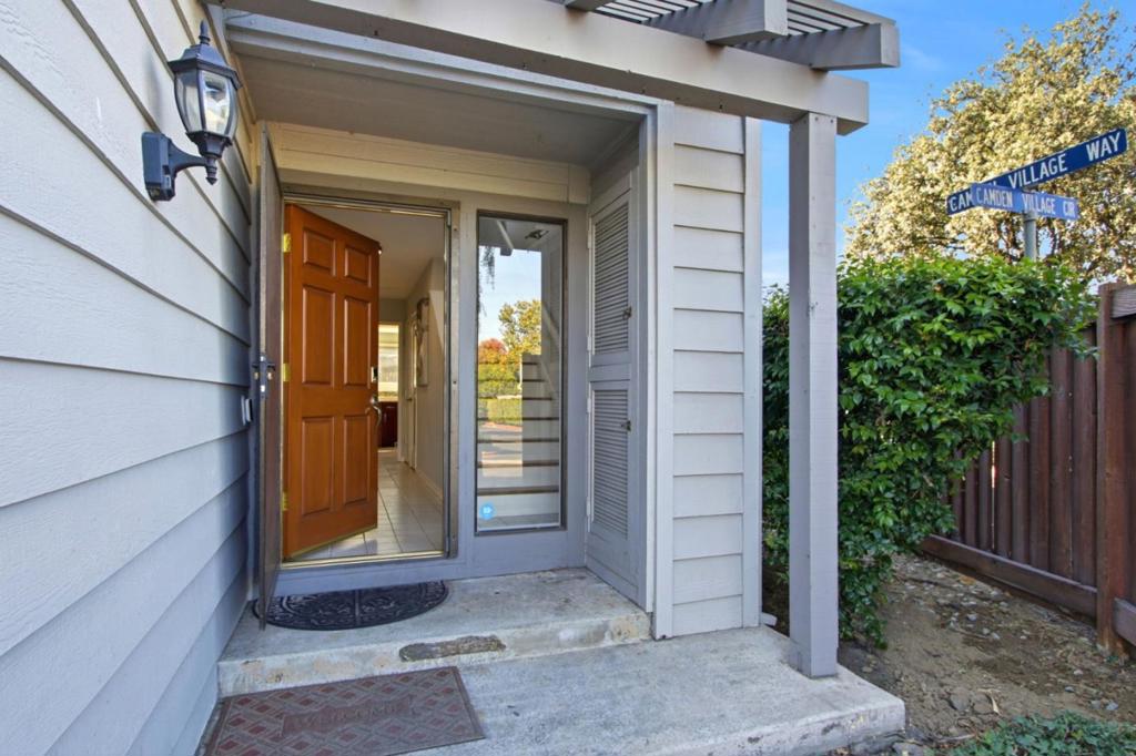 1596 Camden Village Circle
