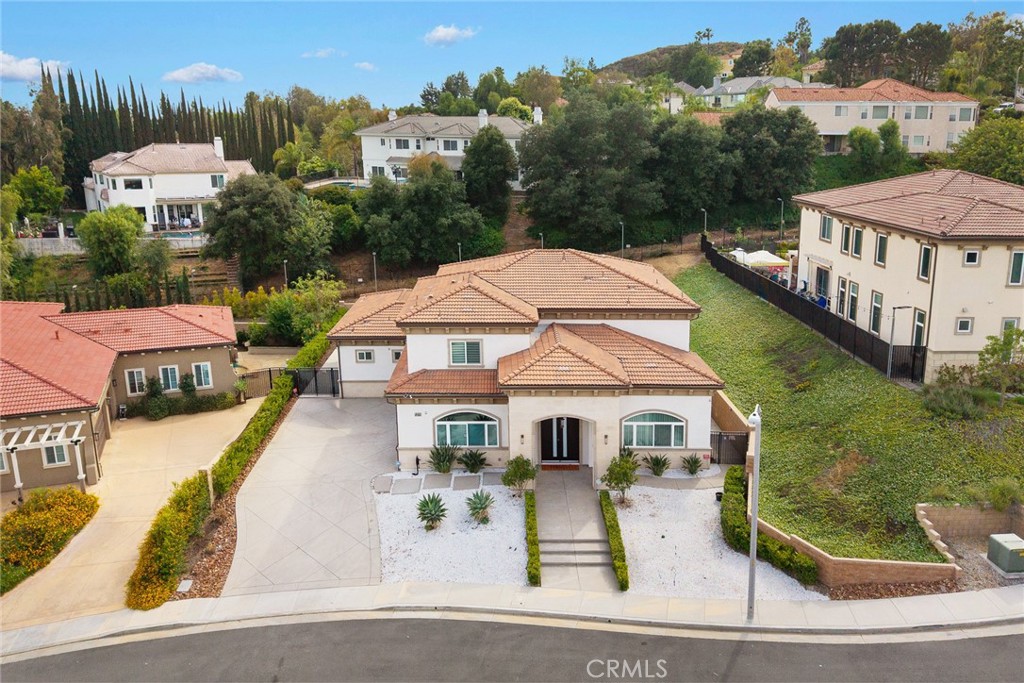 1279 Waterbrook Circle
