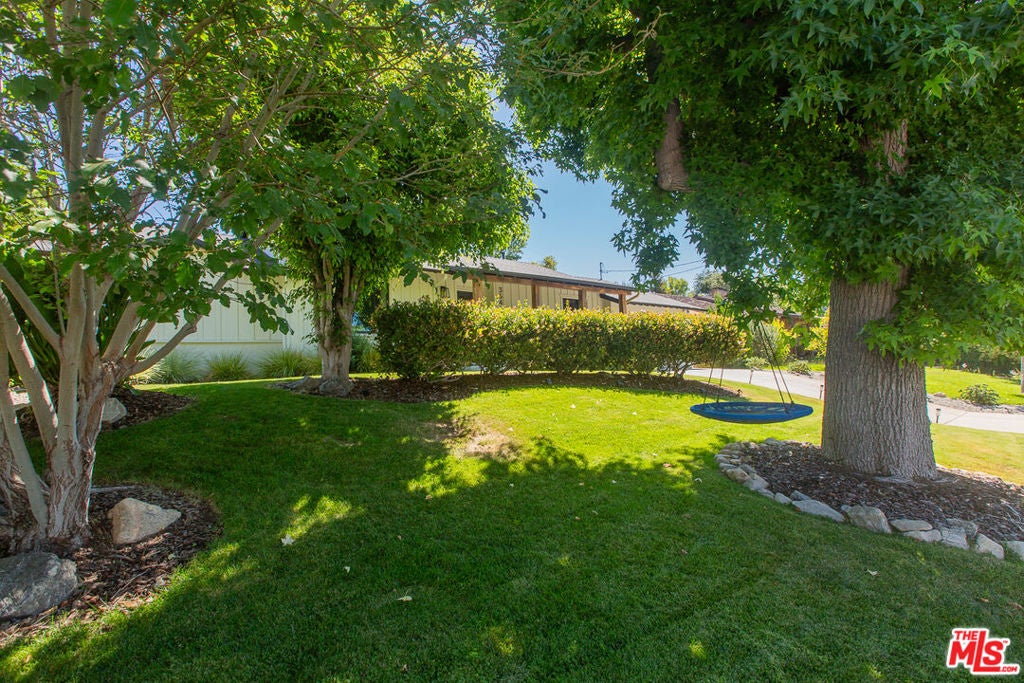 3547 Burritt Way