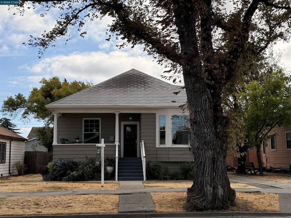 FAIRFIELD - Residential