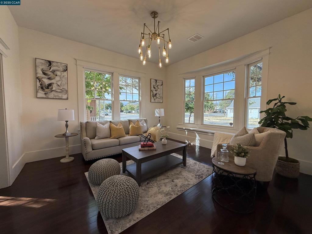 FAIRFIELD - Residential