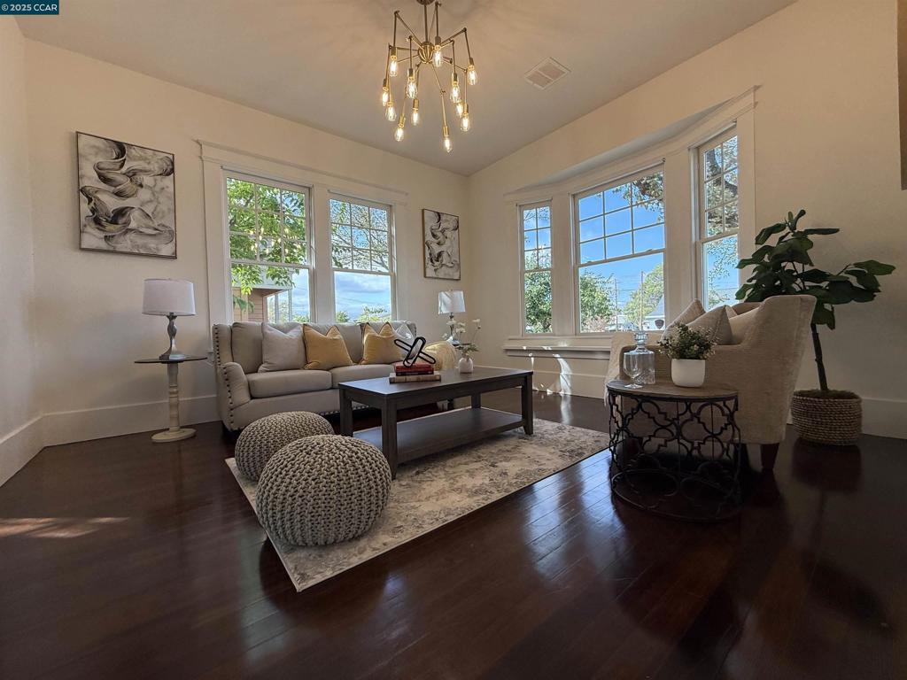FAIRFIELD - Residential