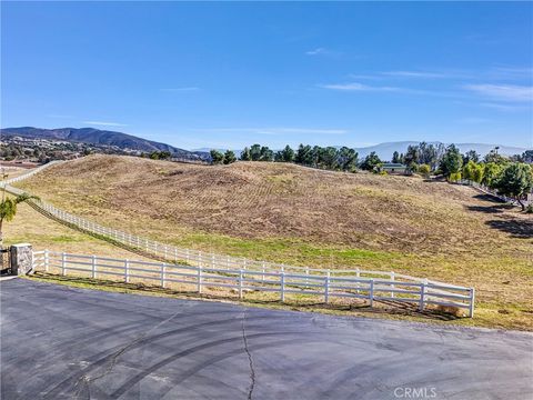 36335 Via Burgandy Temecula CA 92592