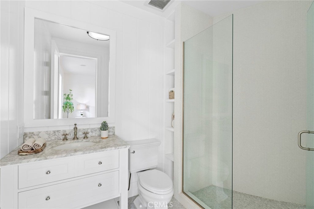 231 Tustin, Newport Beach CA 92663 - Photo 44