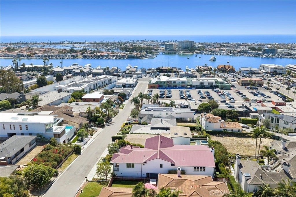 231 Tustin, Newport Beach CA 92663 - Photo 52