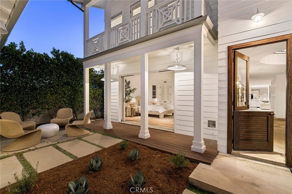 231 Tustin