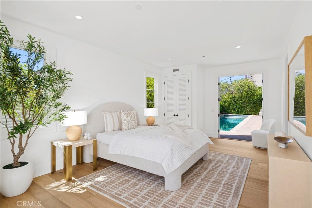 231 Tustin, Newport Beach CA 92663 - Photo 40