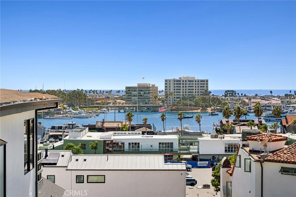231 Tustin, Newport Beach CA 92663 - Photo 27