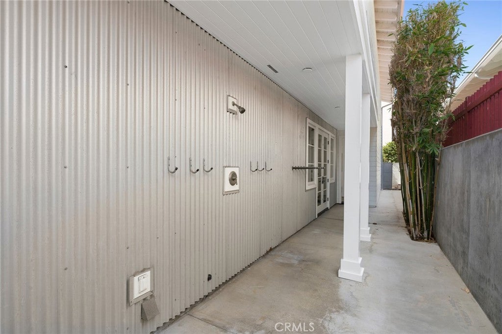 231 Tustin, Newport Beach CA 92663 - Photo 48