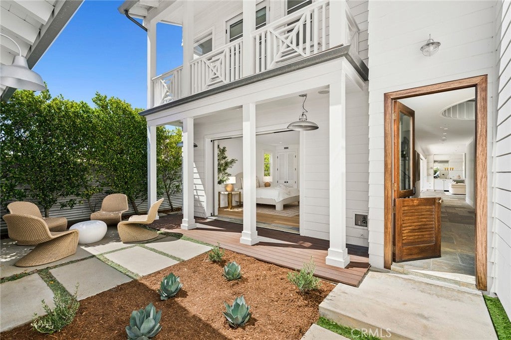 231 Tustin, Newport Beach CA 92663 - Photo 8