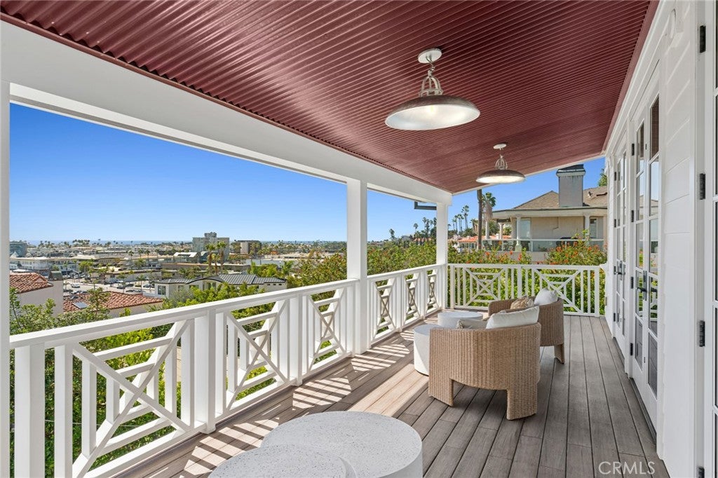 231 Tustin, Newport Beach CA 92663 - Photo 20