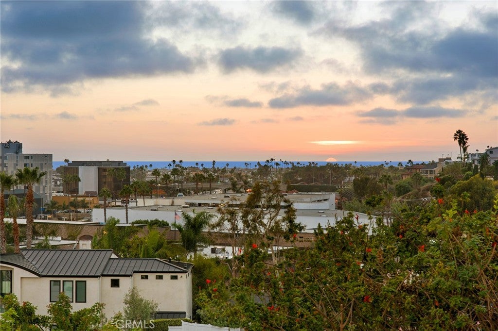 231 Tustin, Newport Beach CA 92663 - Photo 21