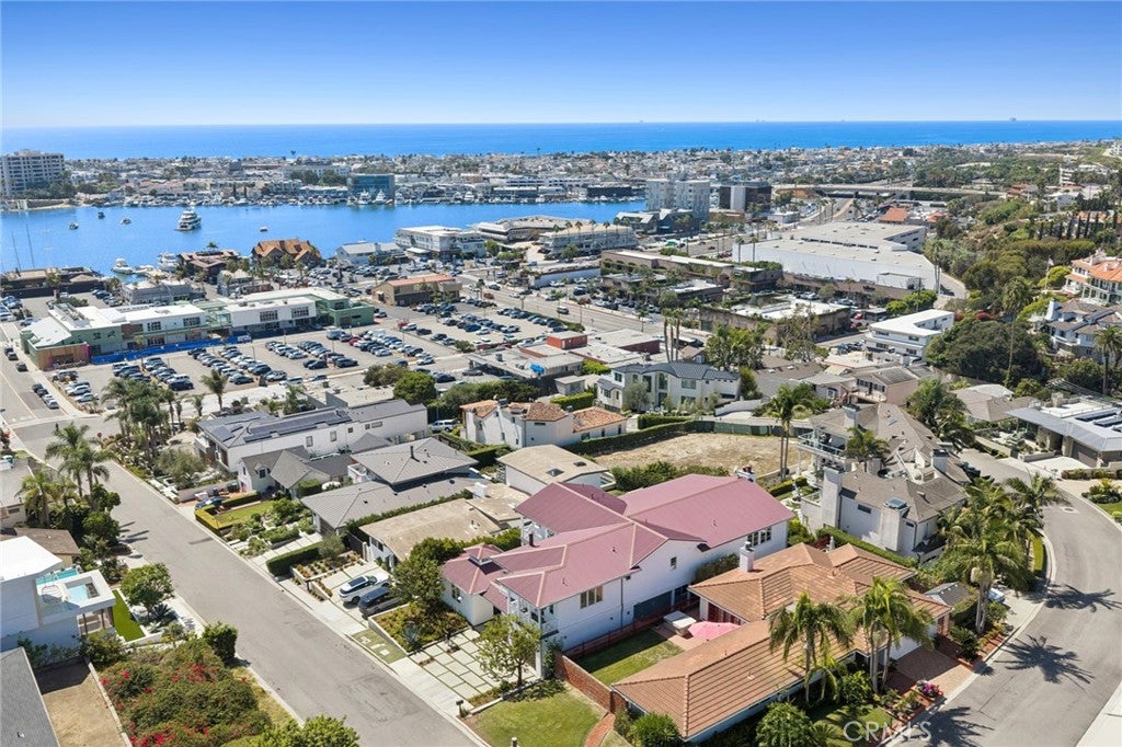 231 Tustin, Newport Beach CA 92663 - Photo 51
