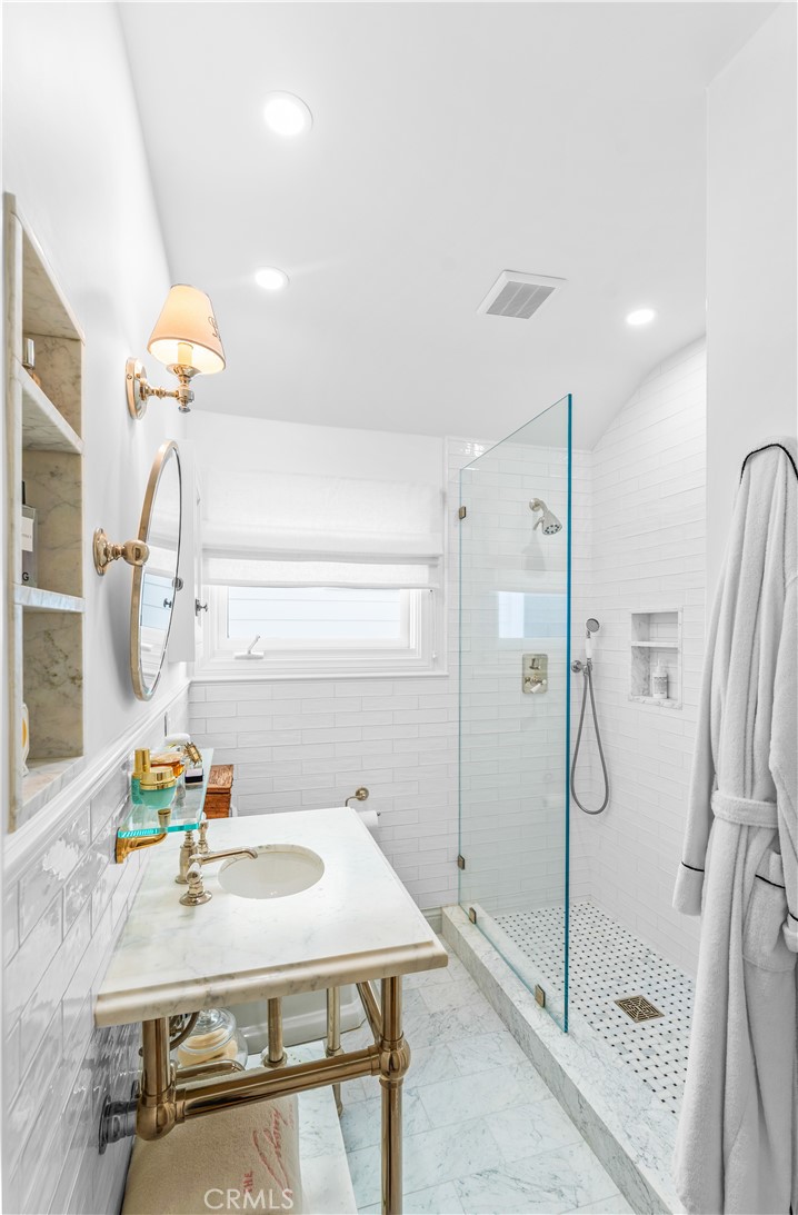 Balboa Island - Main Island (BALM) - Residential