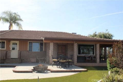 Photo of 44420 Mayberry Ave, Hemet, CA 92544 (MLS # OC26088801)