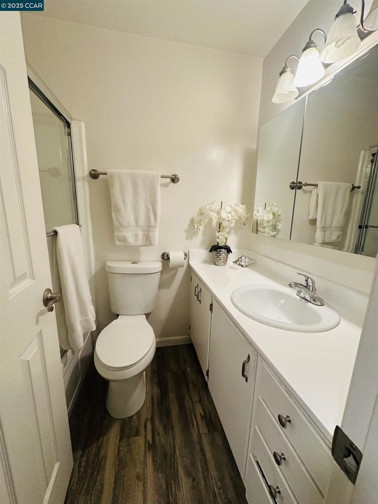 SAN LEANDRO BRDR - Residential