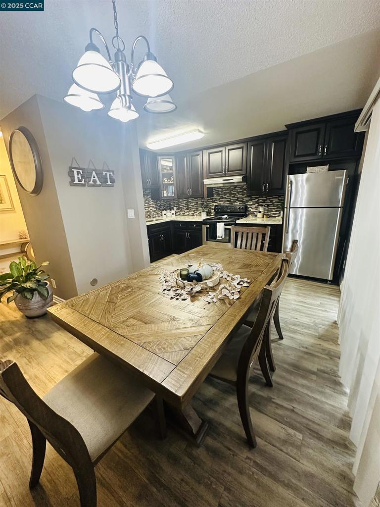 SAN LEANDRO BRDR - Residential