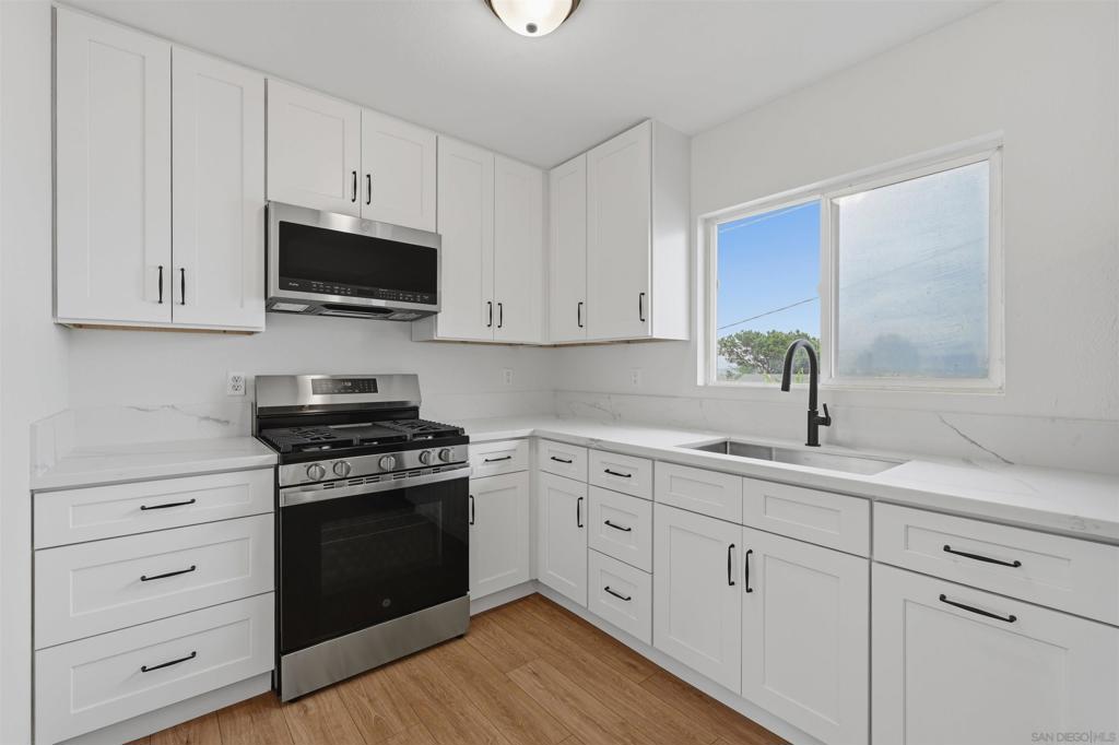3136 44th Street