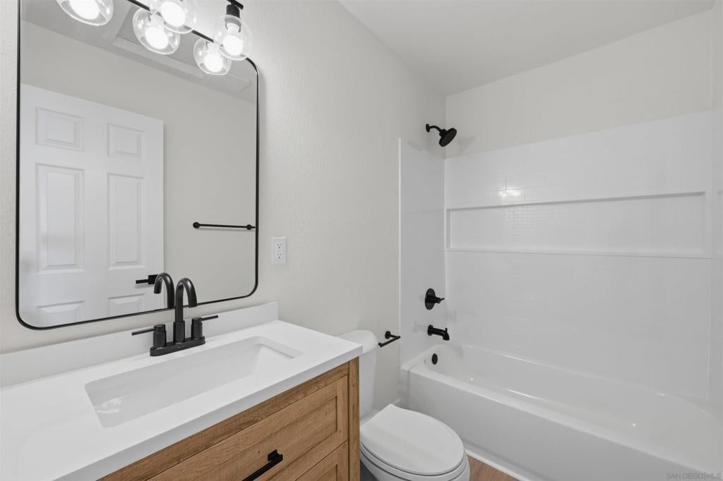 3136 44th Street
