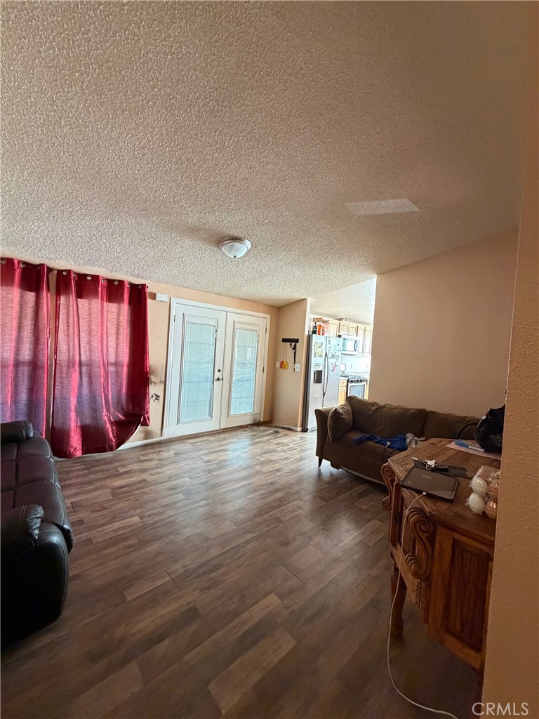29021 Bouquet Canyon 201